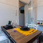 Noir Luxury 1 Bedroom Atelier Апартаменты Афины